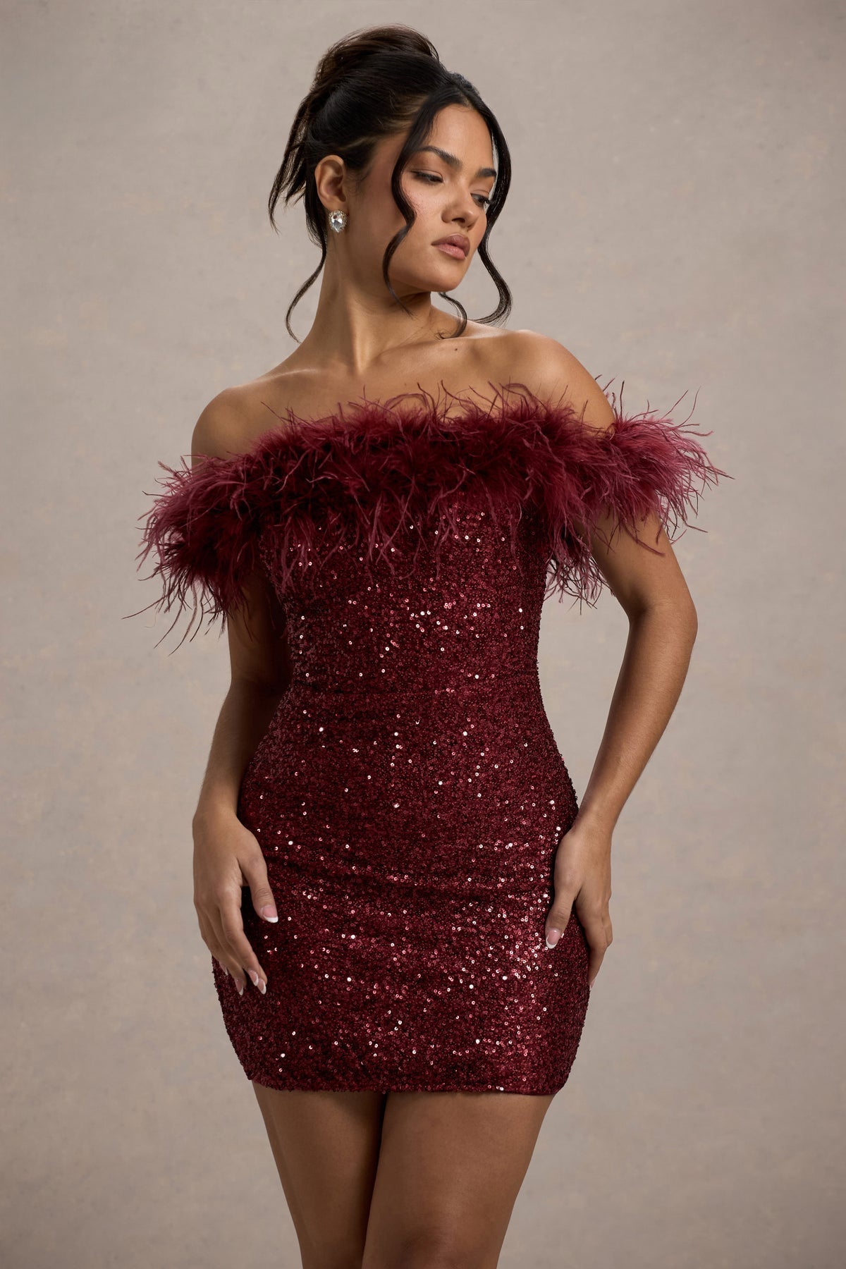 Lenoir™ | Robe à pailettes avec plumes